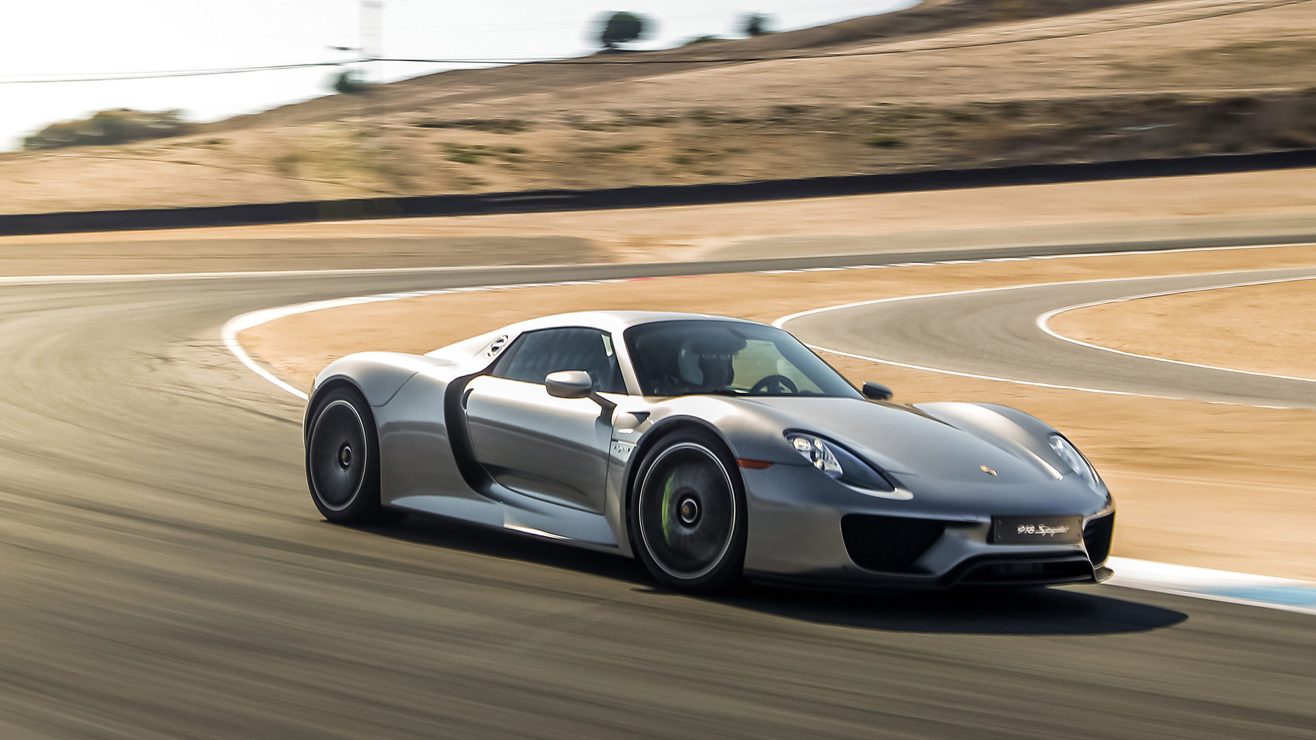 2015 Porsche 918 Spyder