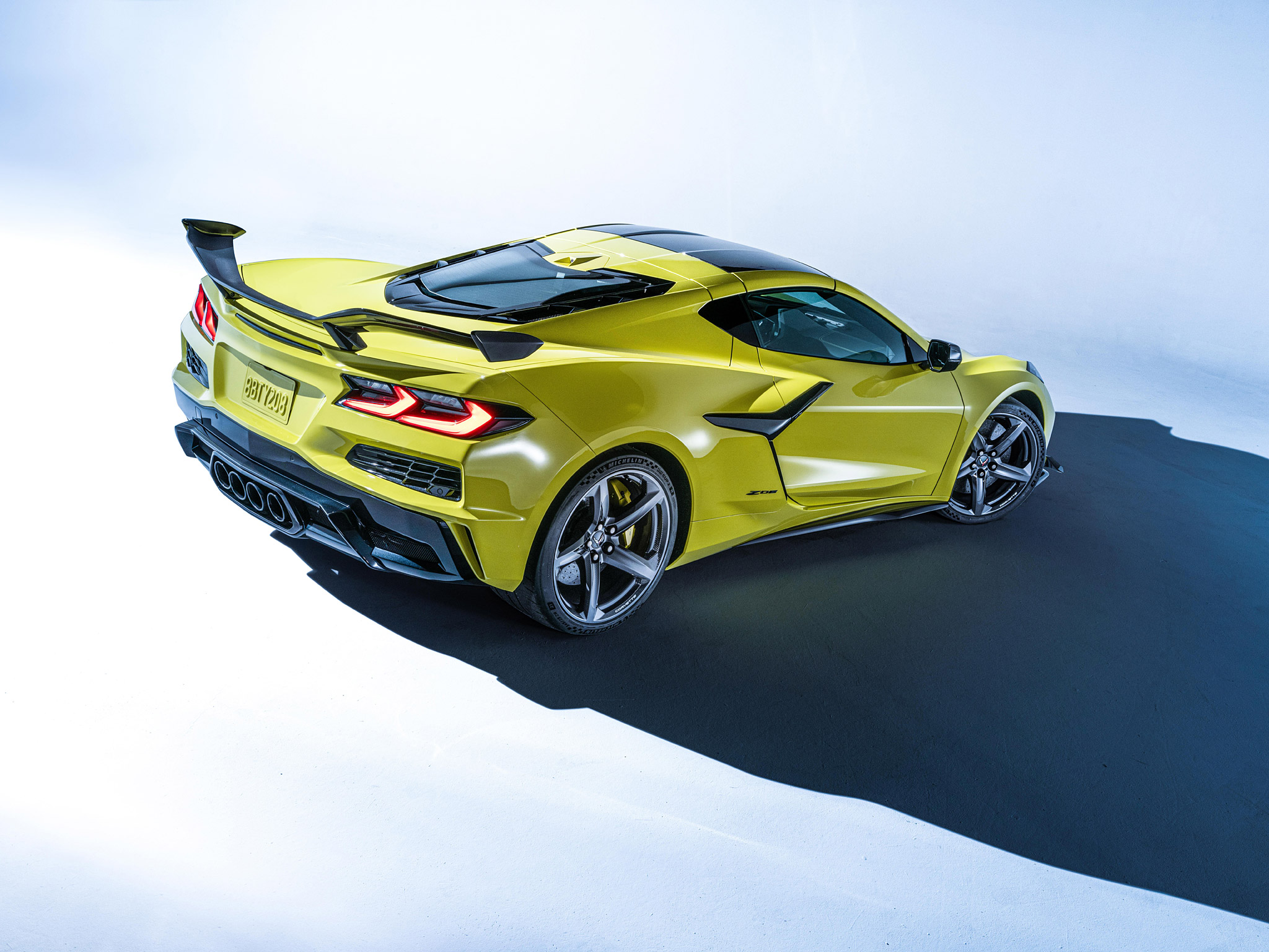 Corvette Z06 front view